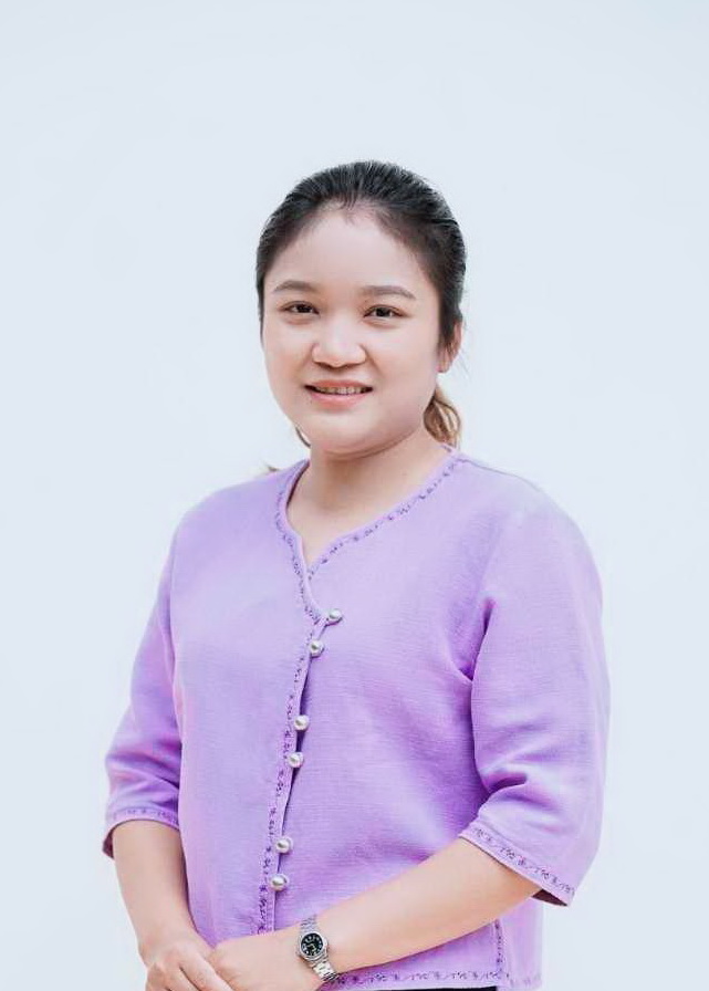 นางสาวพิจิตรา  อัครวรโชติสกุล