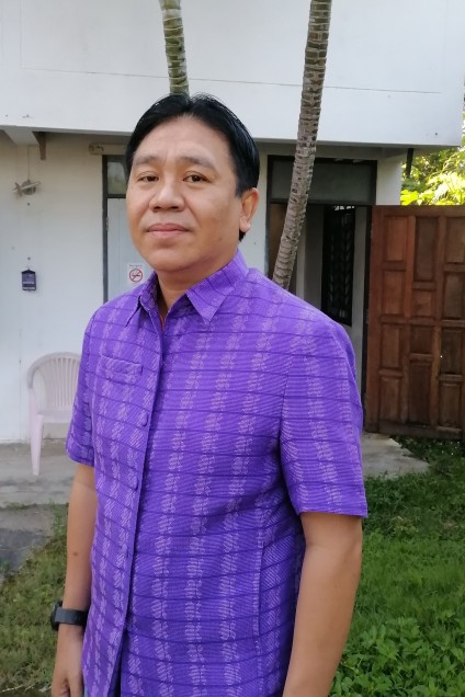 นายประหยัด  ใจสบาย