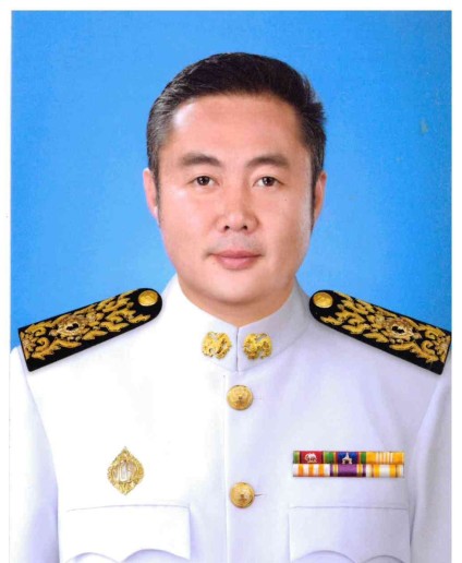 นายวัลลภ  มาลัย